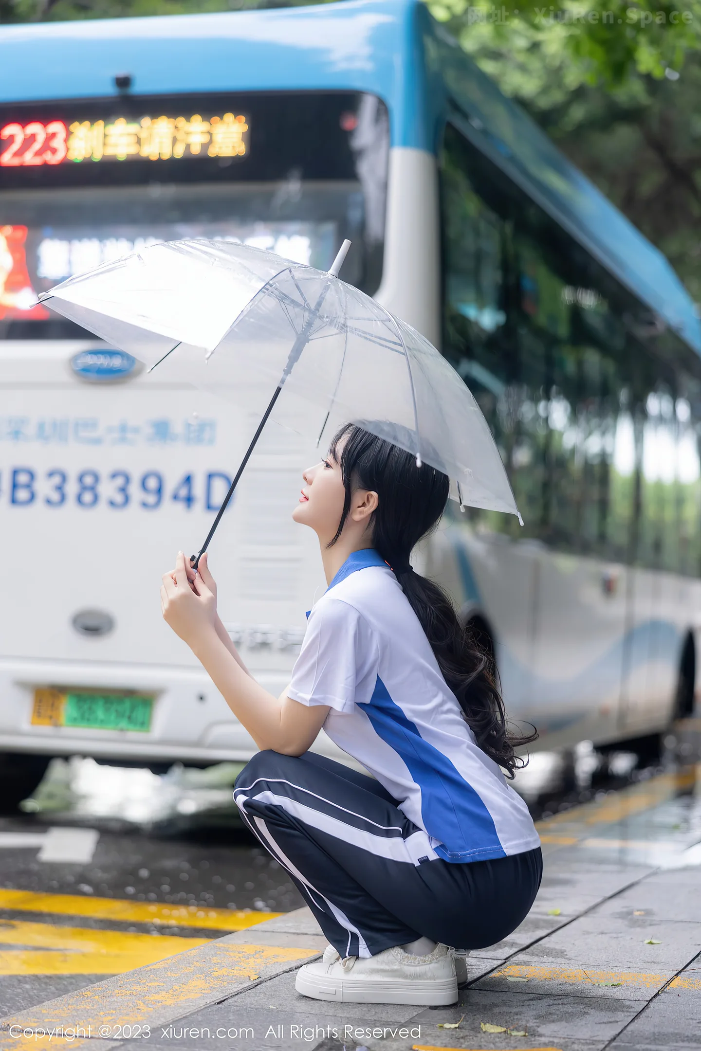 图片[6]-[XiuRen秀人网]VOL.7085 模特幼幼性感学妹装扮半脱露蕾丝内衣秀完美身材迷人诱惑写真102P-秀人网官方网站